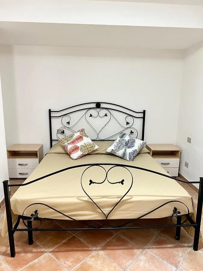 بيت للعطل سان تيودورو Appartamenti San Teodoro